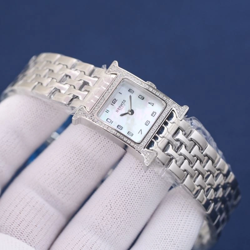 HERMES Watches Sleek 183695