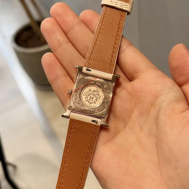 MoistureWicking HERMES Watches 183697
