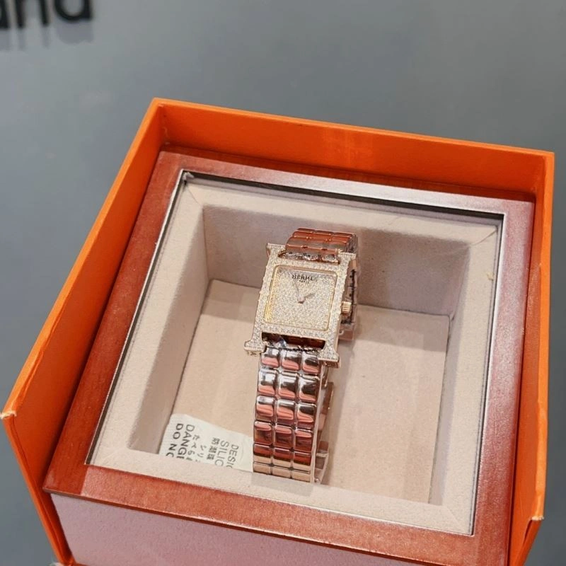 Contemporary HERMES Watches 183658