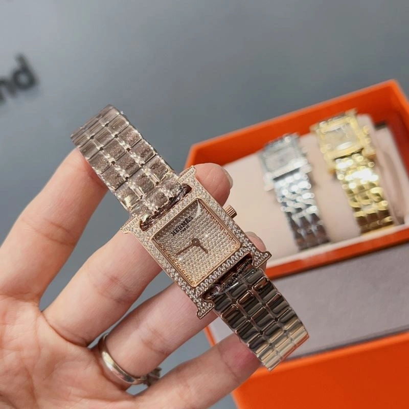 Resilient HERMES Watches 183670