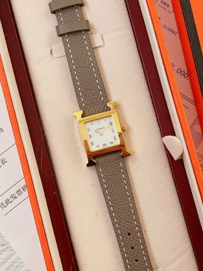 RelaxedFit HERMES Watches 183655
