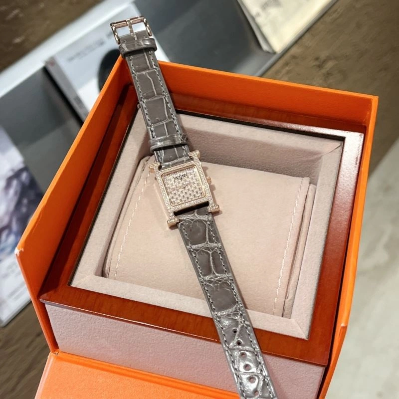 HERMES Watches Supportive 183680