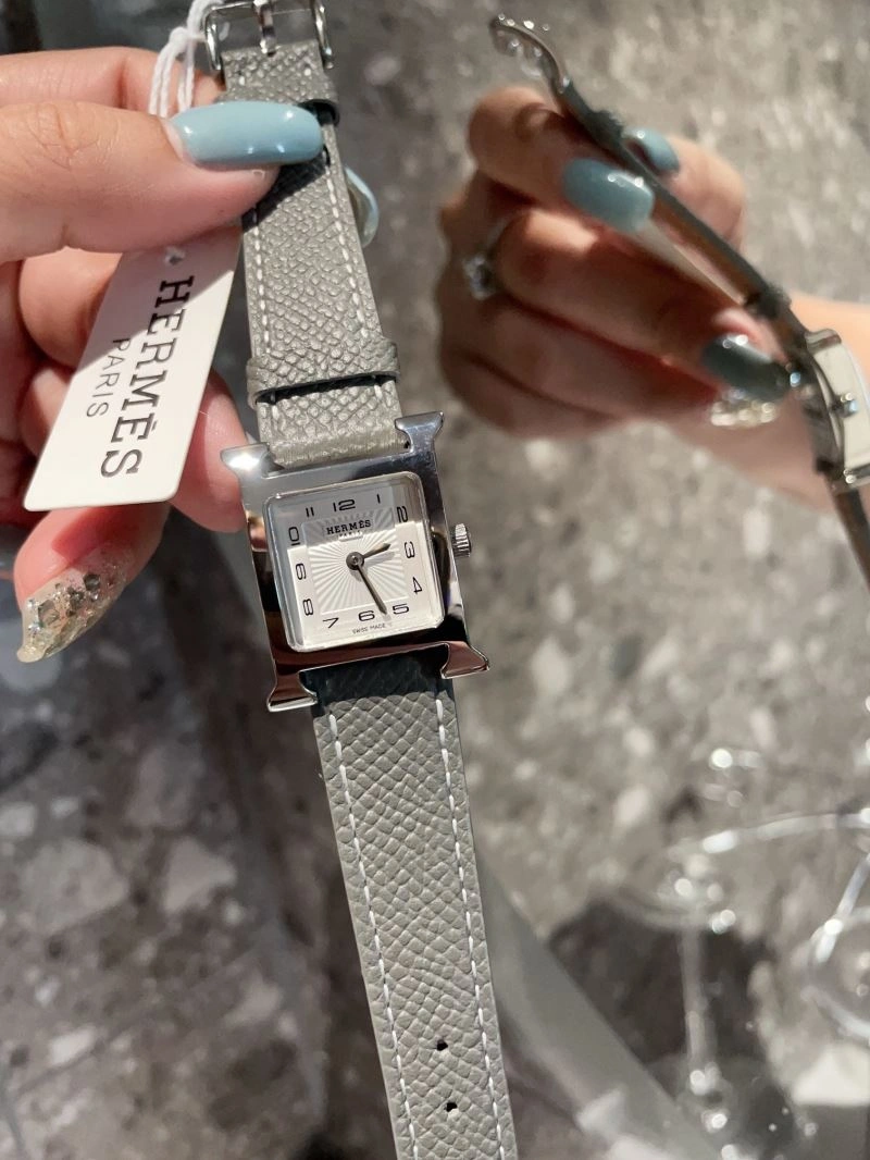 Trendsetting HERMES Watches 183622