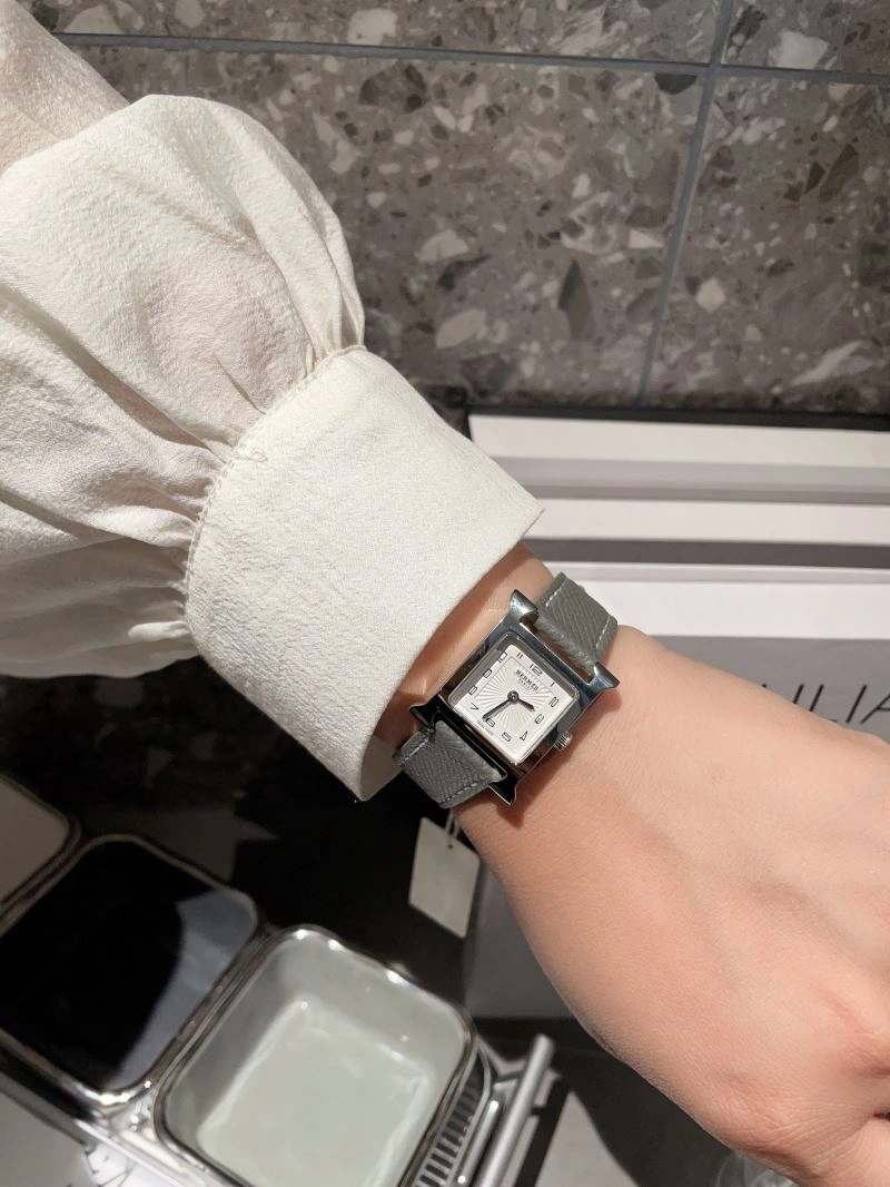 Trendsetting HERMES Watches 183622