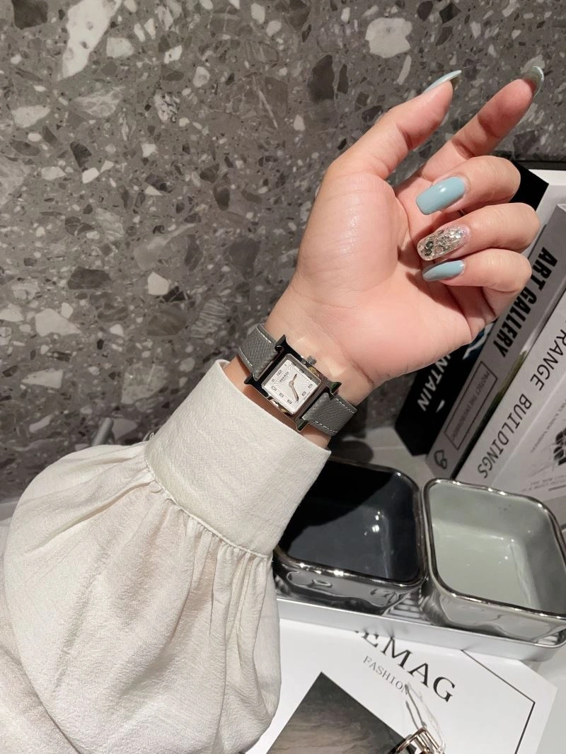 Trendsetting HERMES Watches 183622