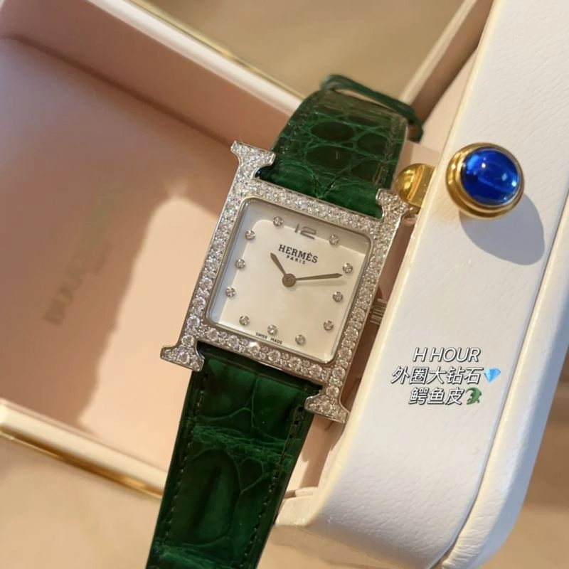 Sporty HERMES Watches 183573