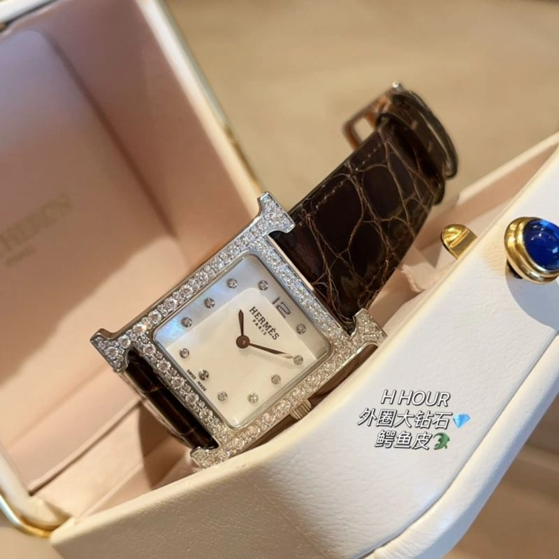 Sporty HERMES Watches 183573