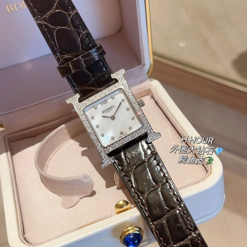 Sporty HERMES Watches 183573