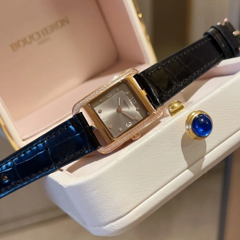 HERMES Watches Comfortable 183557