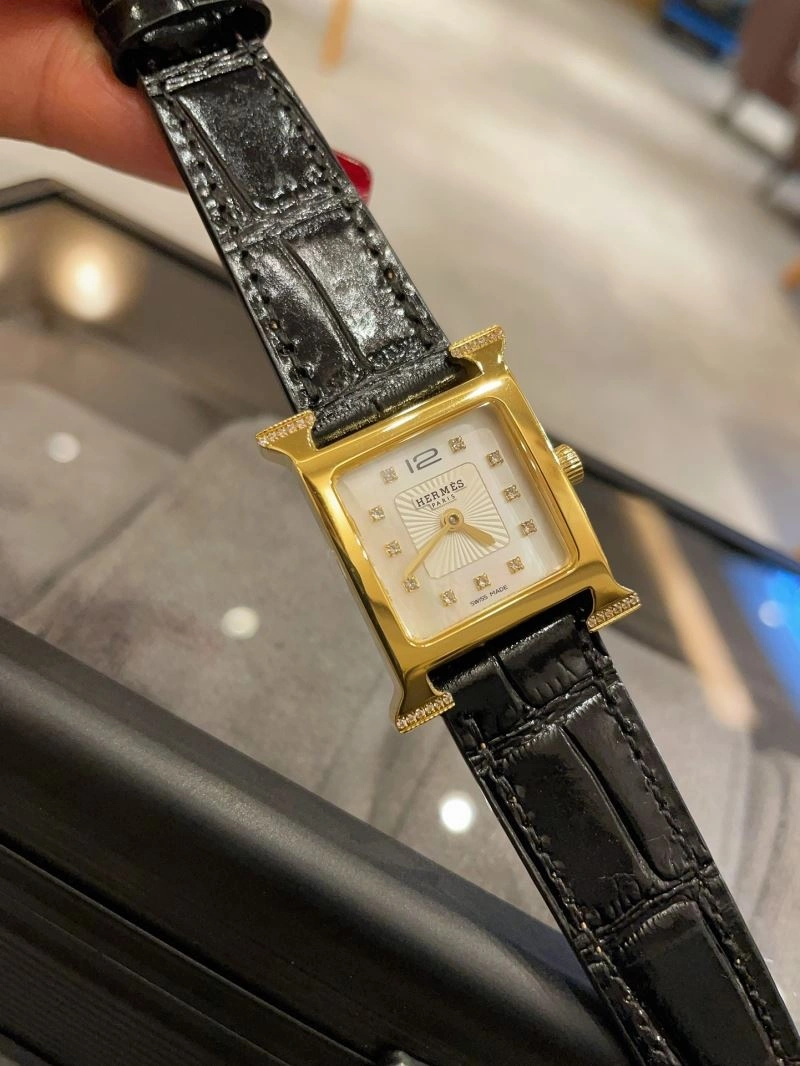Lightweight HERMES Watches 183541