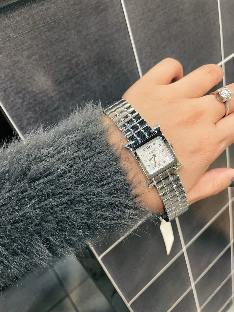 HERMES Watches Trendy 183530