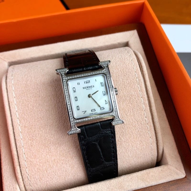 UrbanChic HERMES Watches 183522