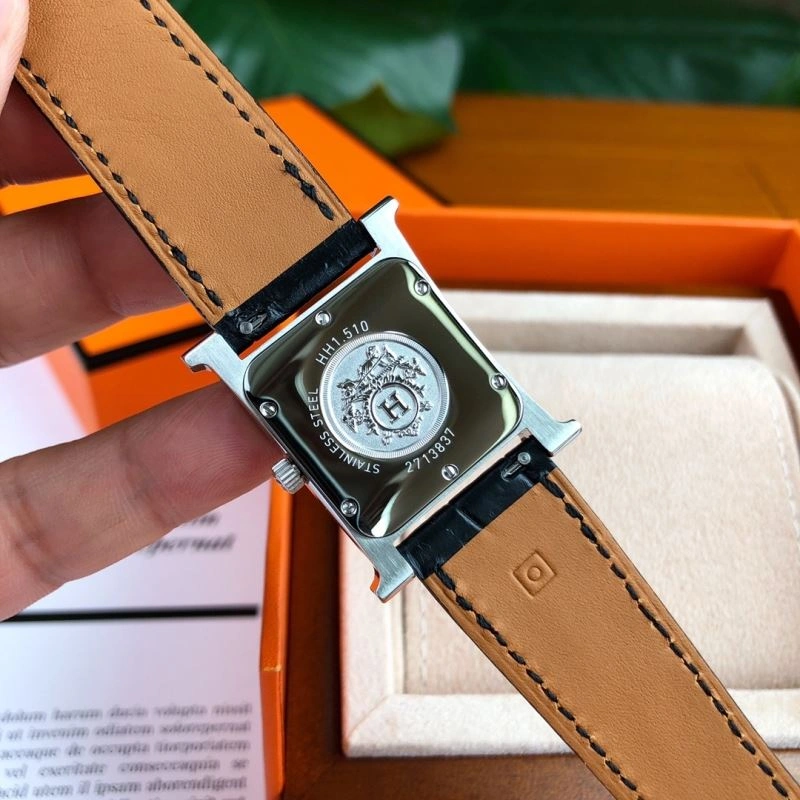 UrbanChic HERMES Watches 183522