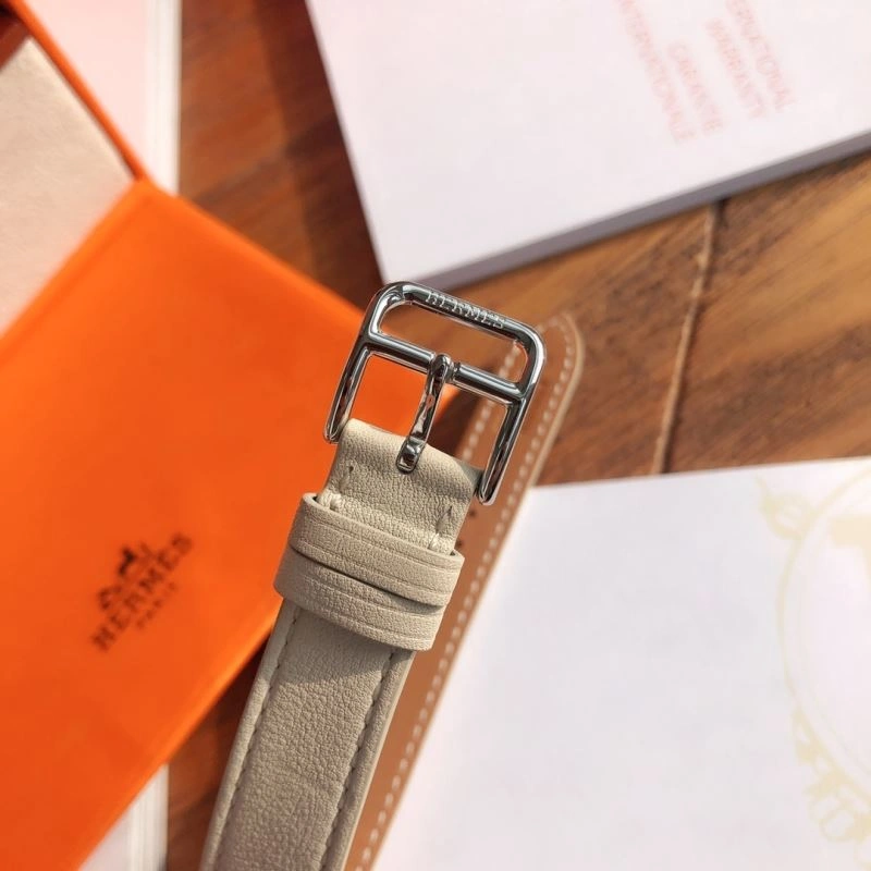 Supportive HERMES Watches 183510