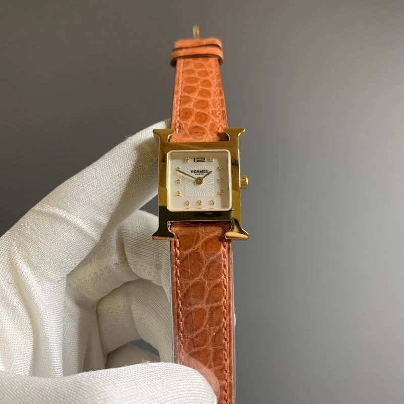 Supportive HERMES Watches 183624
