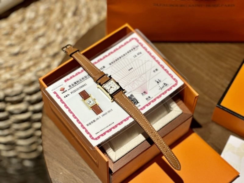 HERMES Watches EyeCatching 183621