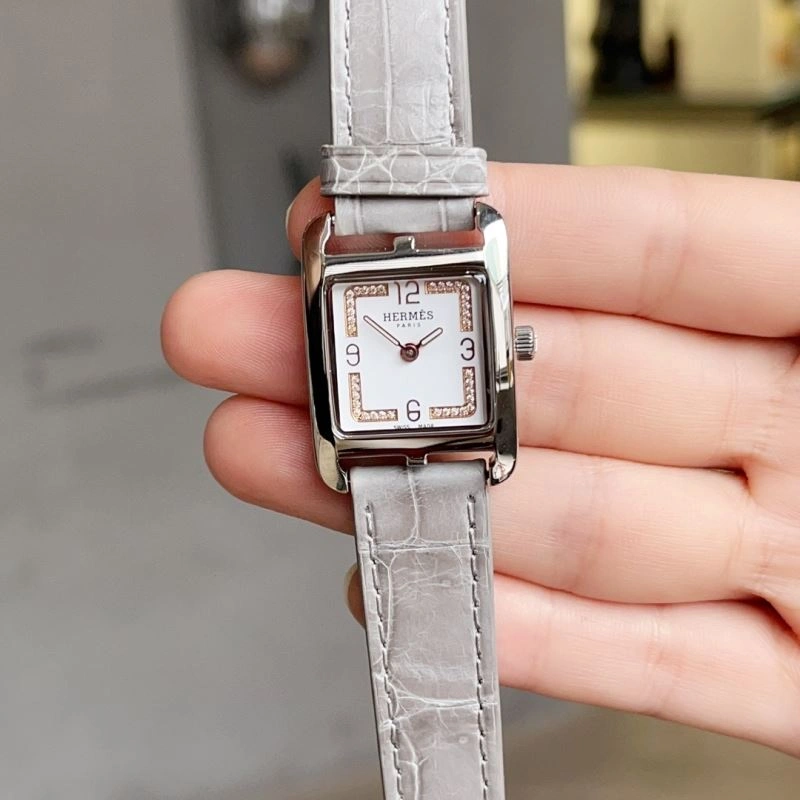 HERMES Watches Popular 183620