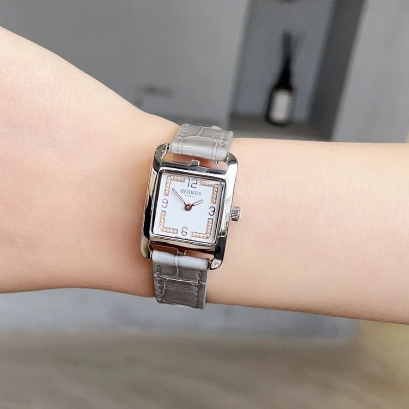 HERMES Watches Popular 183620