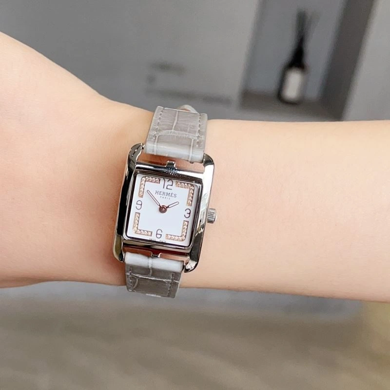 HERMES Watches Popular 183620