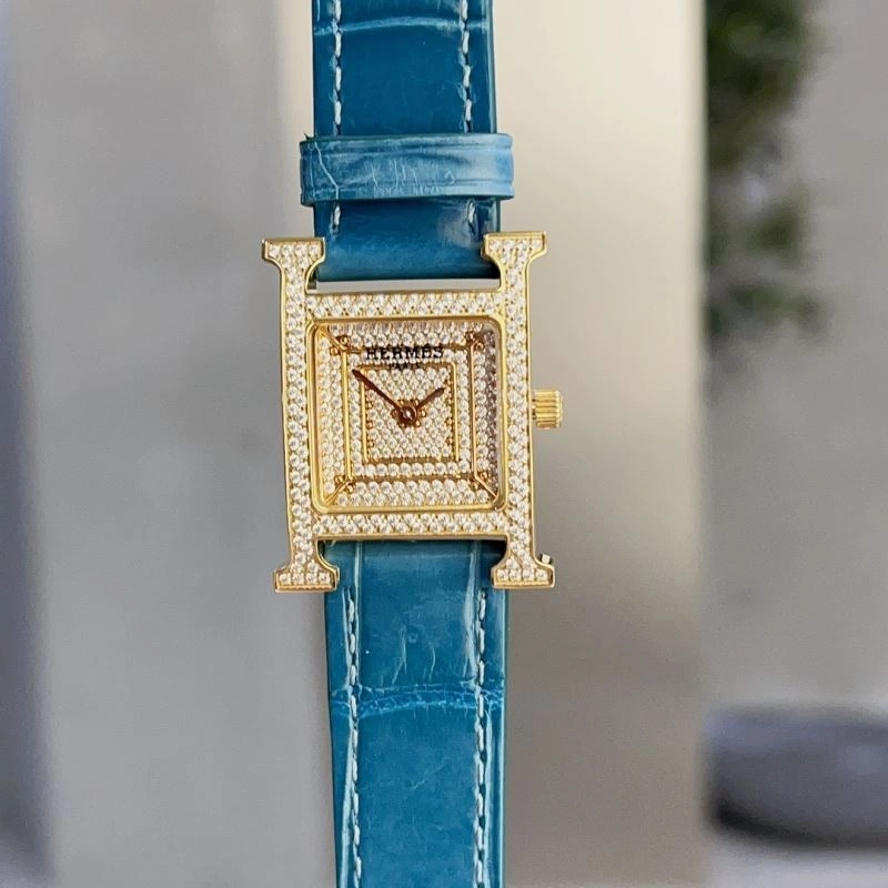Snug HERMES Watches 183625