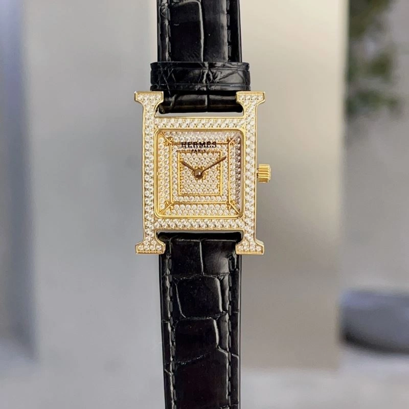 Snug HERMES Watches 183625
