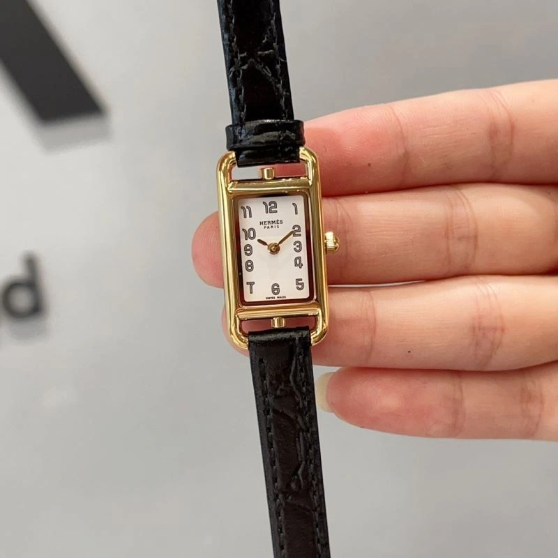 HERMES Watches Sophisticated 183595