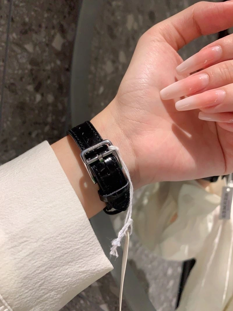 HERMES Watches Trendy 183587