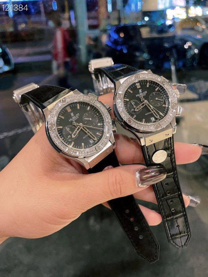 Flexible HUBLOT Watches 184427