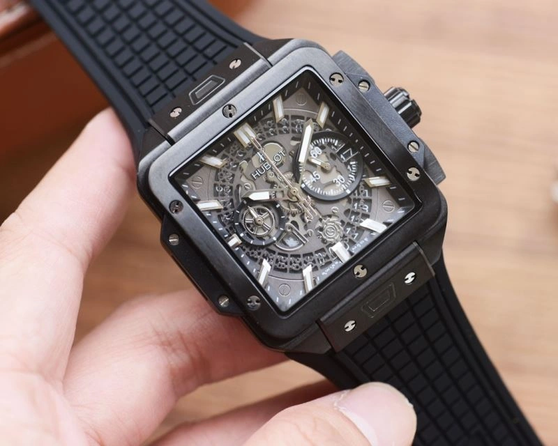 Fashionable HUBLOT Watches 184401