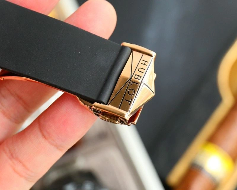 HUBLOT Watches RelaxedFit 184342