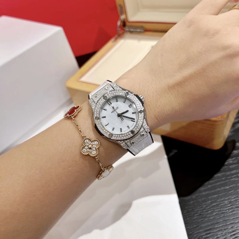 Resilient HUBLOT Watches 184348