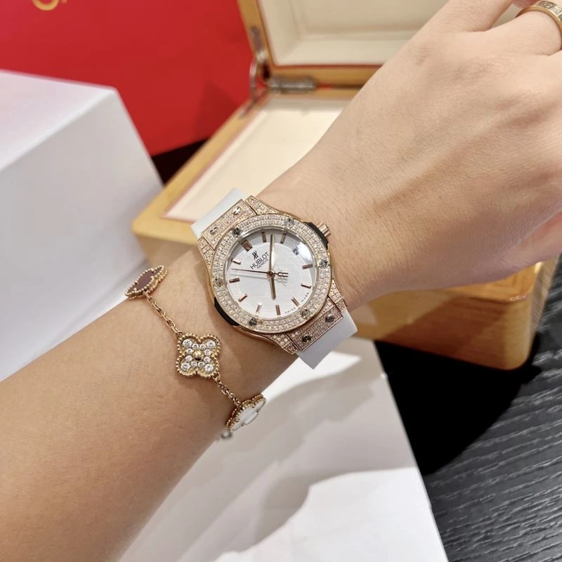 Resilient HUBLOT Watches 184348