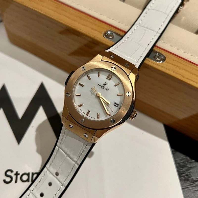 HUBLOT Watches Efficient 184351