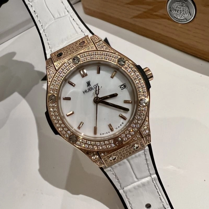 HUBLOT Watches Efficient 184351