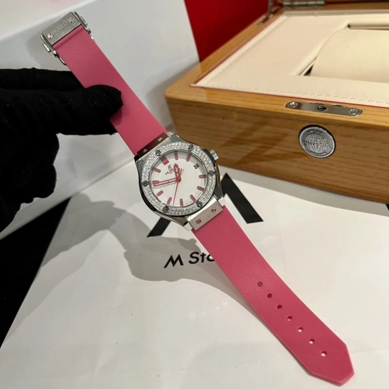 Packable HUBLOT Watches 184325