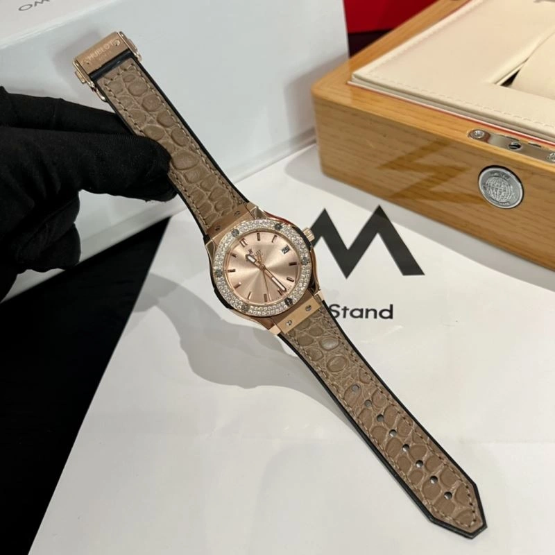 HUBLOT Watches RelaxedFit 184323