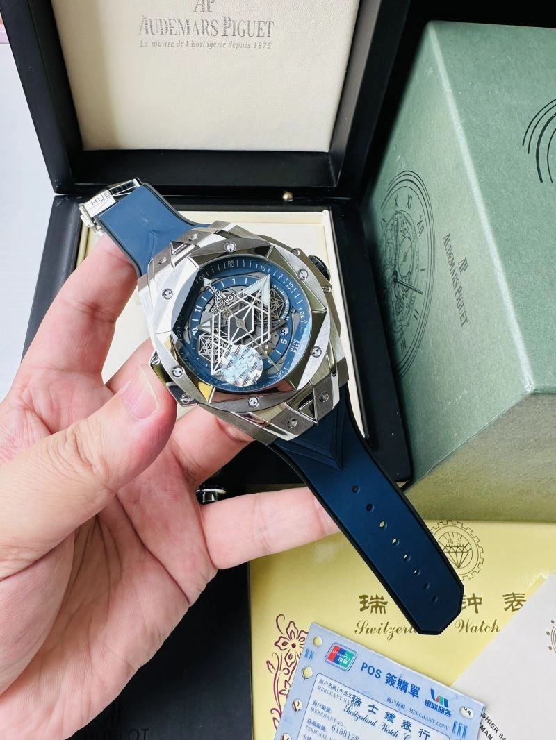 HUBLOT Watches Timeless 184268