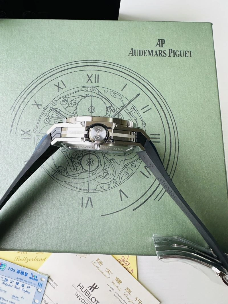 HUBLOT Watches Timeless 184268