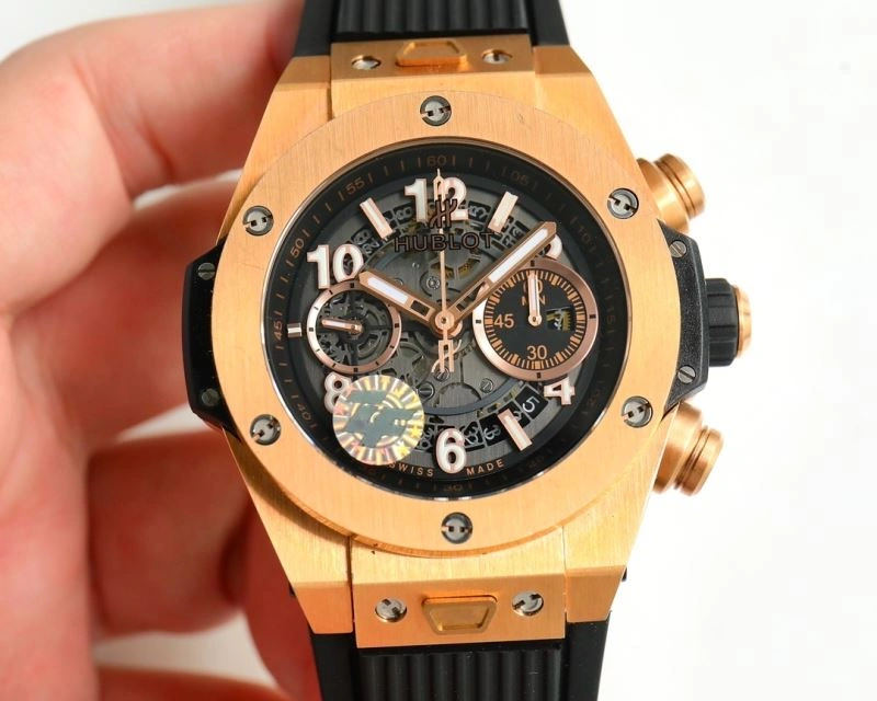 Versatile HUBLOT Watches 184207