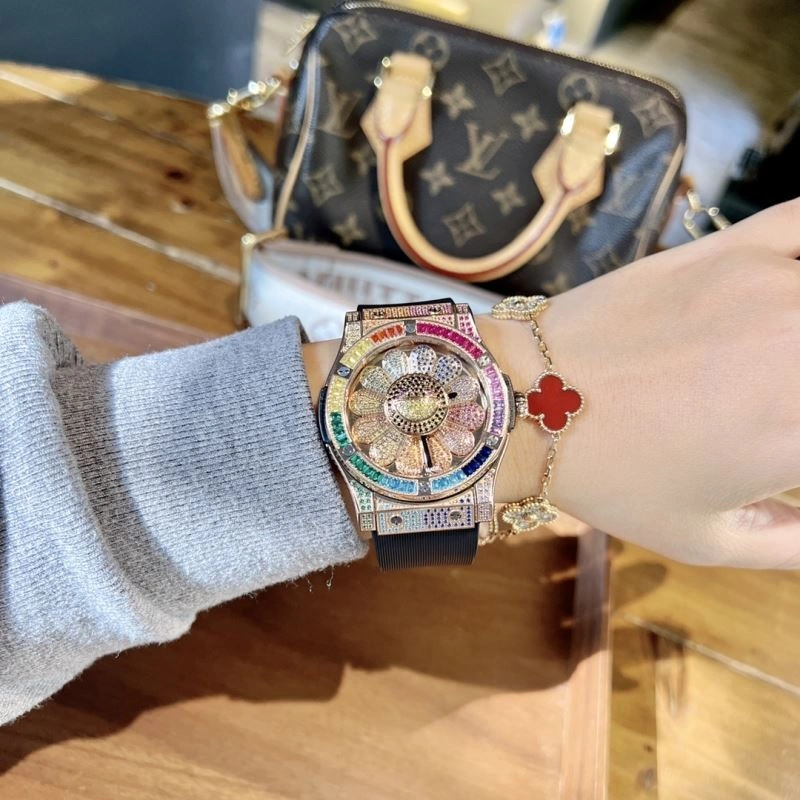 ModernLook HUBLOT Watches 184111