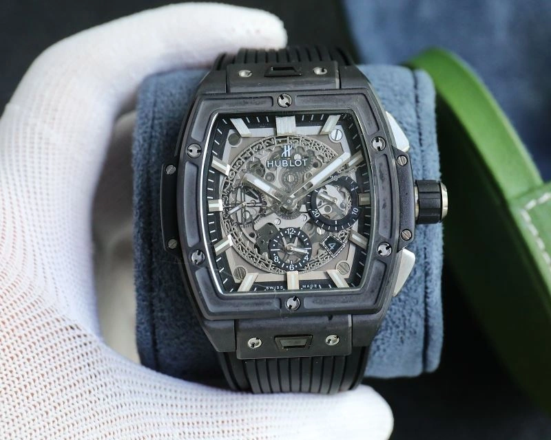 HUBLOT Watches RelaxedFit 184075