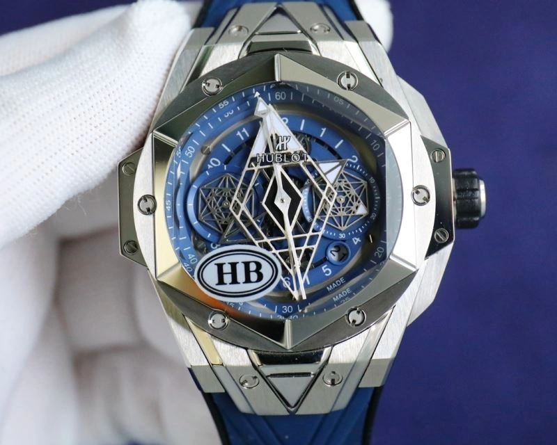 Minimalist HUBLOT Watches 184074