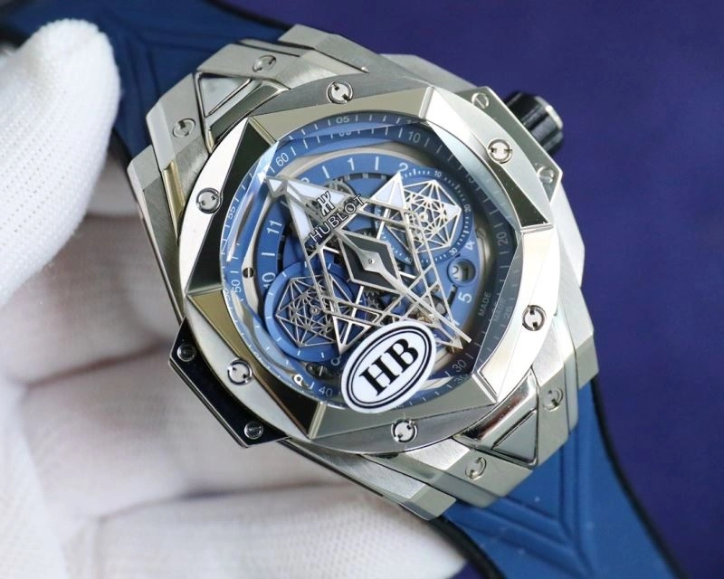 Minimalist HUBLOT Watches 184074