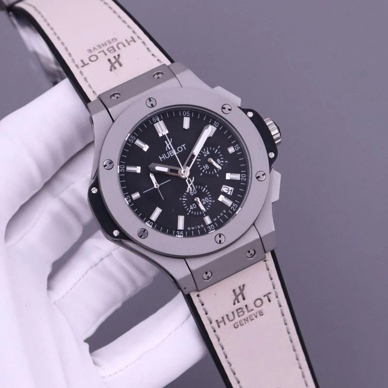 Fashionable HUBLOT Watches 184041