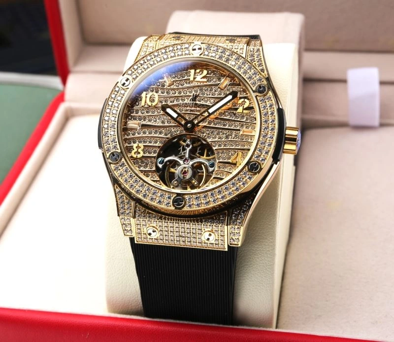 Vibrant HUBLOT Watches 183850