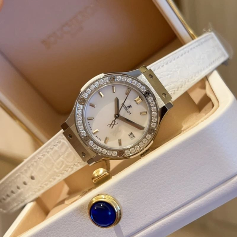 HUBLOT Watches RelaxedFit 183913