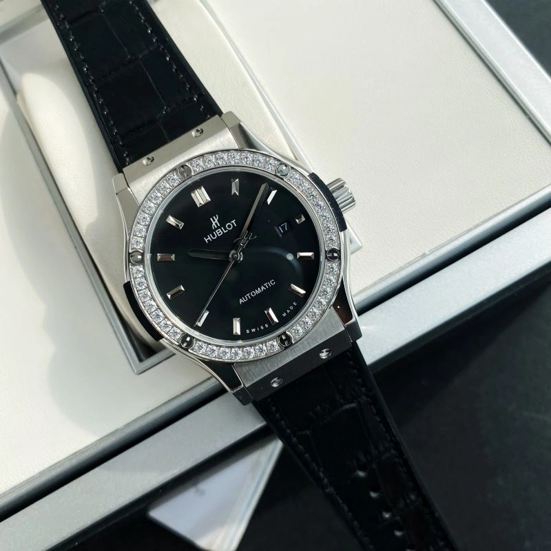HUBLOT Watches Effortless 183906