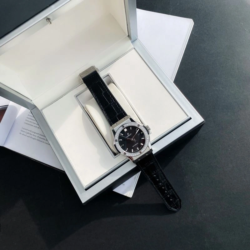 HUBLOT Watches Effortless 183906