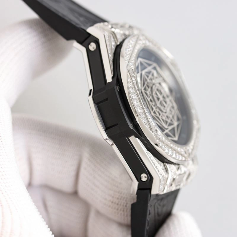 HUBLOT Watches Lightweight 183924