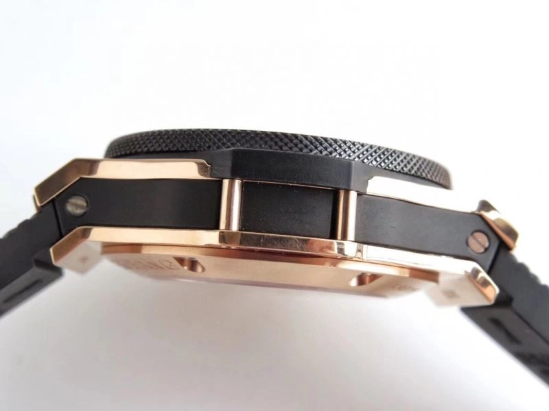 Sporty HUBLOT Watches 183875